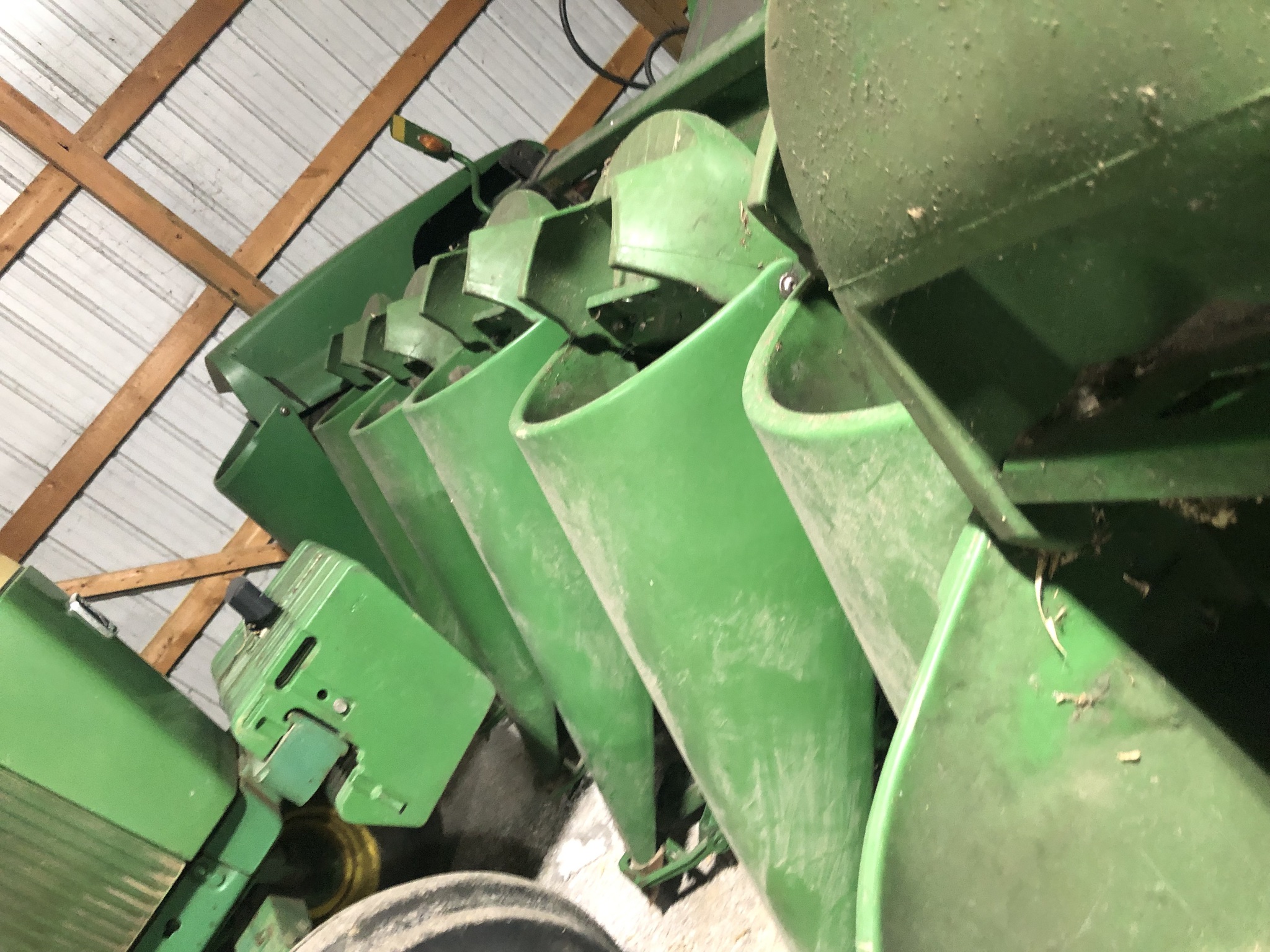 2003 John Deere 693 Image 8