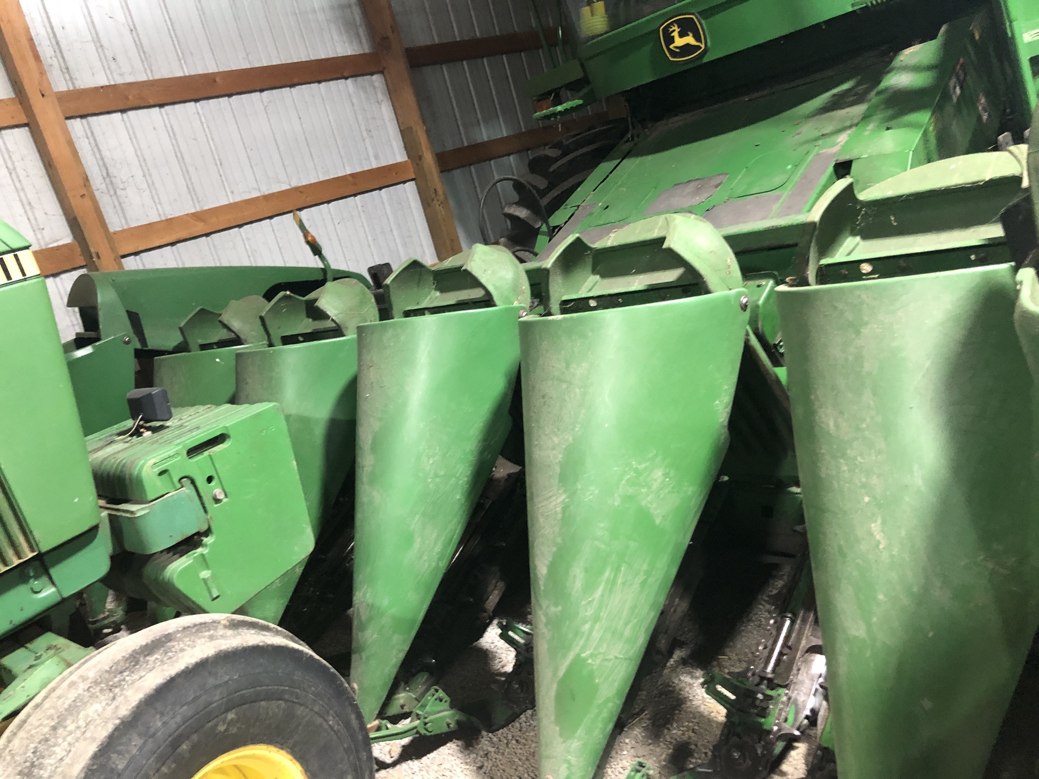 2003 John Deere 693 Image 5
