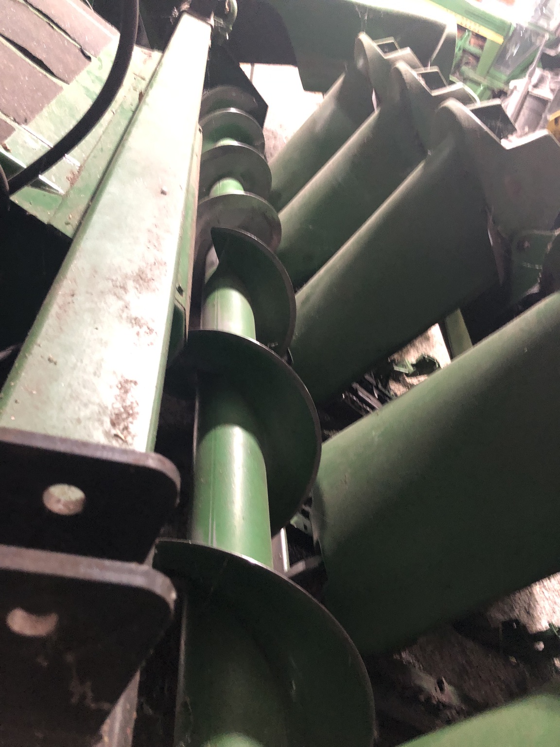 2003 John Deere 693 Image 2