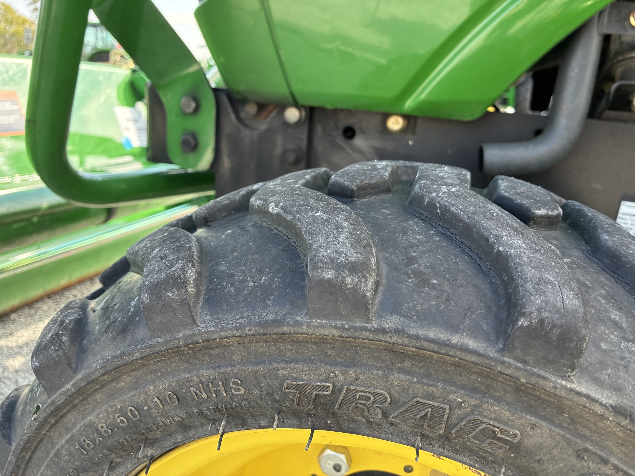2012 John Deere 1023E Image 12