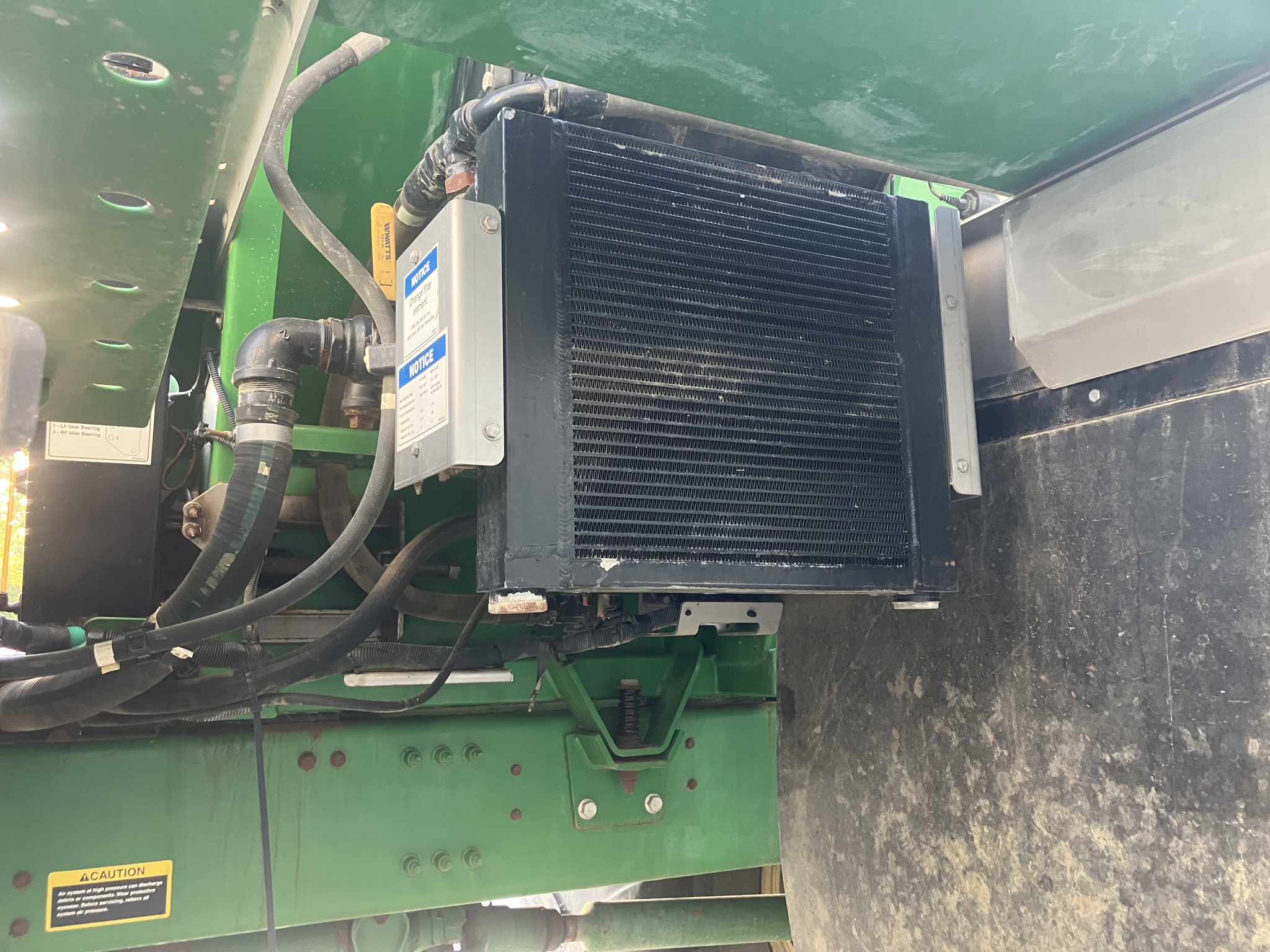 2016 John Deere F4365 Image 12