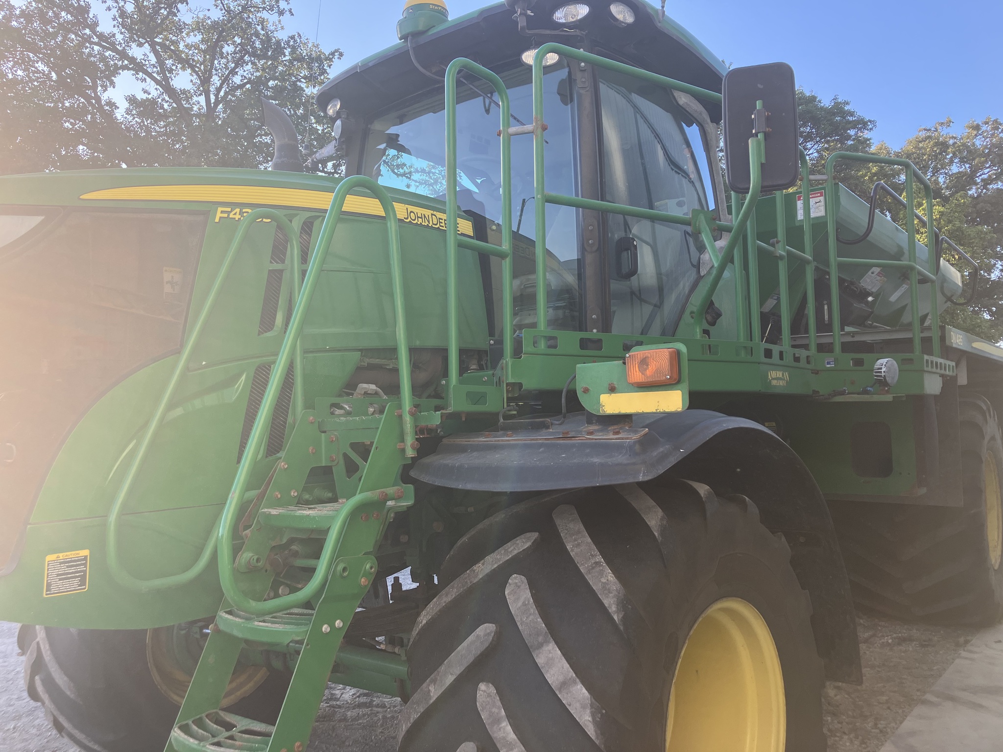 2016 John Deere F4365 Image 2