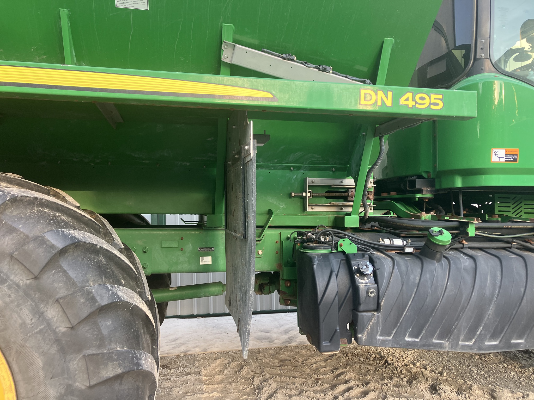 2016 John Deere F4365 Image 5