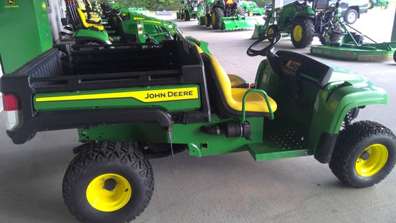 2024 John Deere 4X2