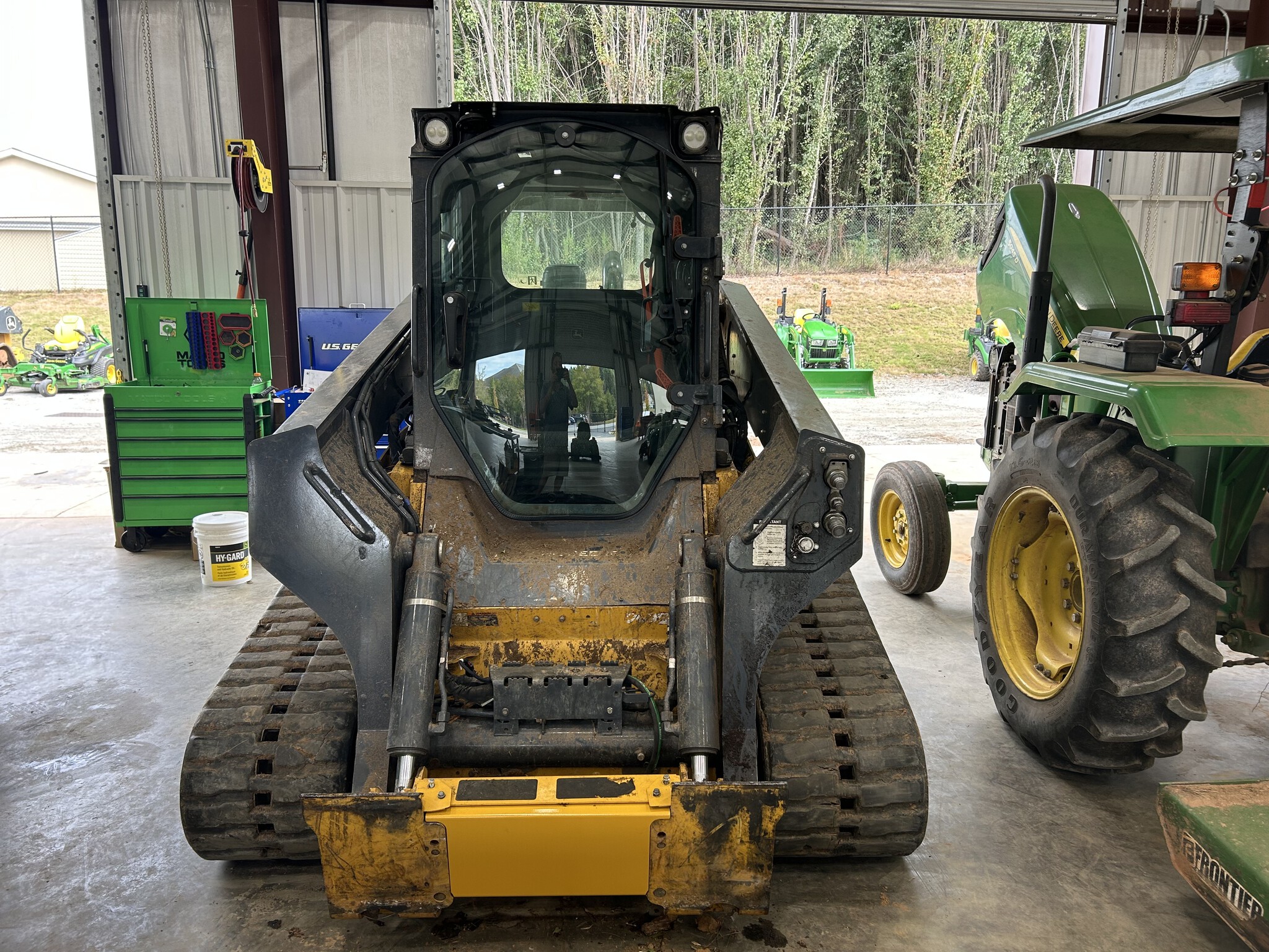 2024 John Deere 333G Image 1