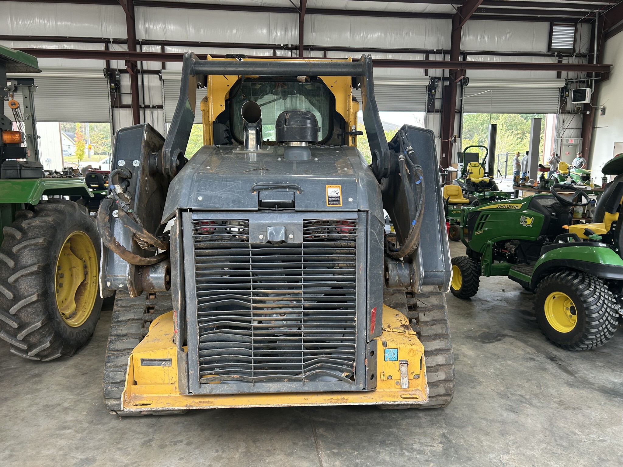 2024 John Deere 333G Image 4