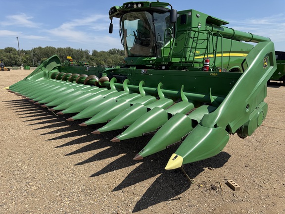 2023 John Deere C18R - Photo1