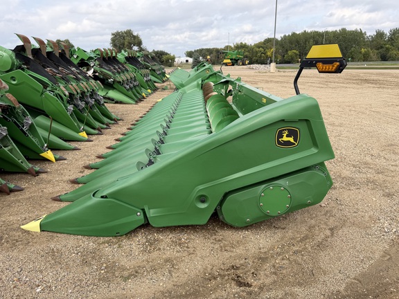 2023 John Deere C18R - Photo5