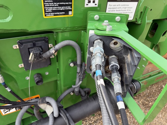 2023 John Deere C18R - Photo12