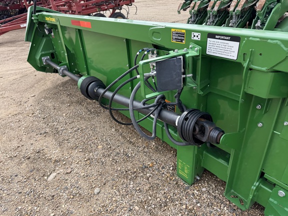 2023 John Deere C18R - Photo11