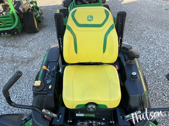 Photo of 2024 John Deere Z930M