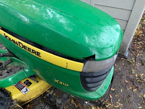 Photo of 2013 John Deere X310