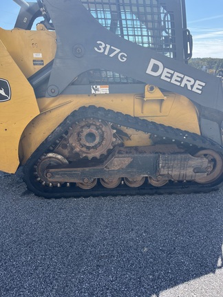 2016 John Deere 317G-6