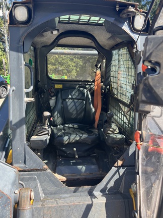 2016 John Deere 317G-2