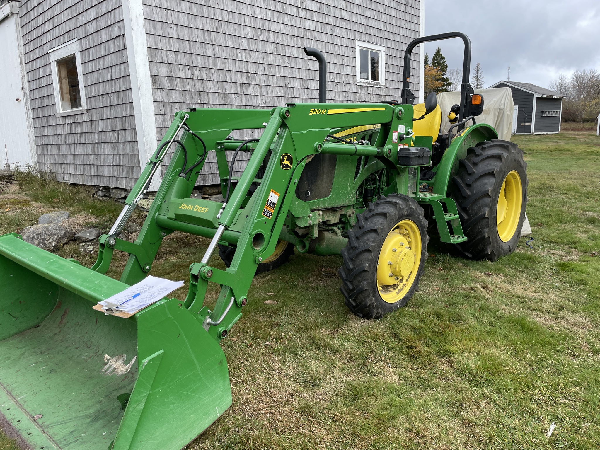 2020 John Deere 5055E Image 1