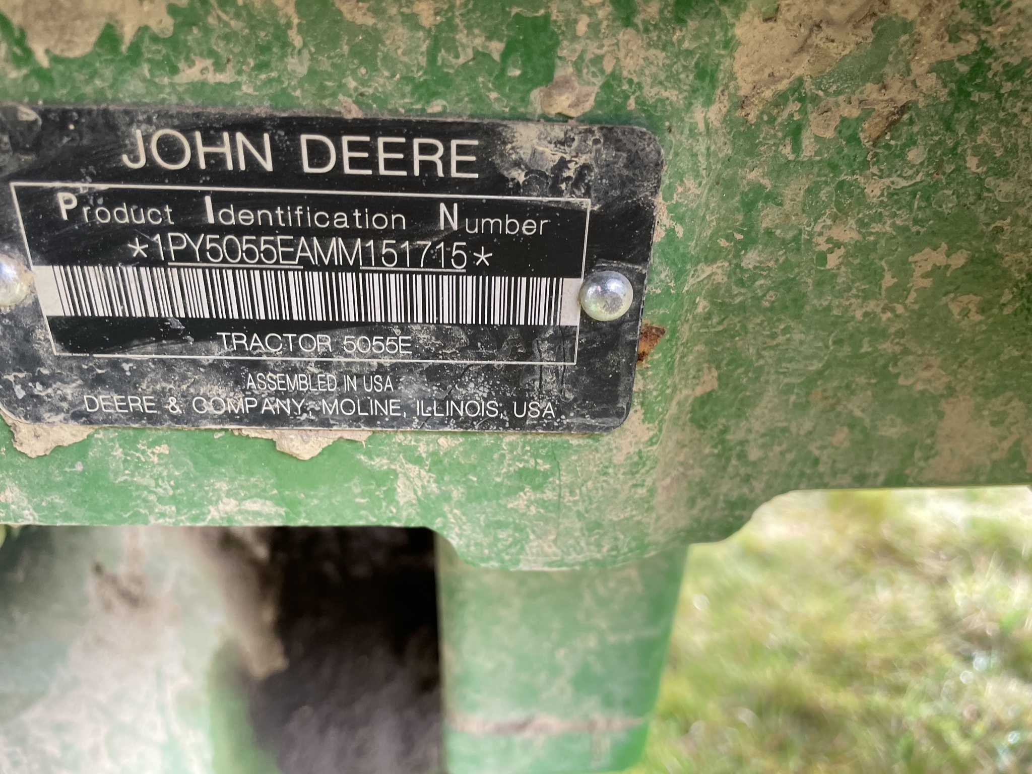 2020 John Deere 5055E Image 2