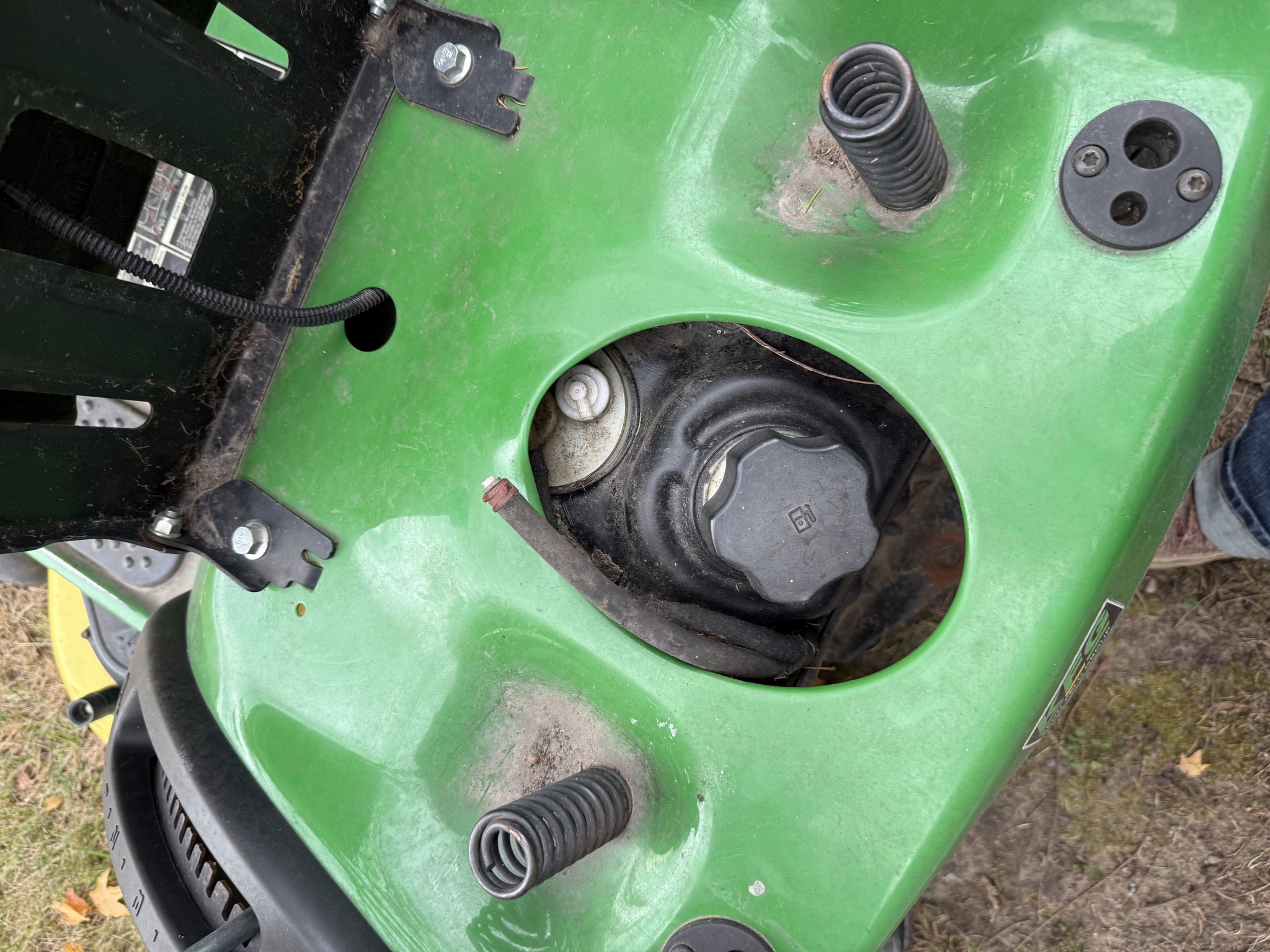 2017 John Deere D140 Image 4