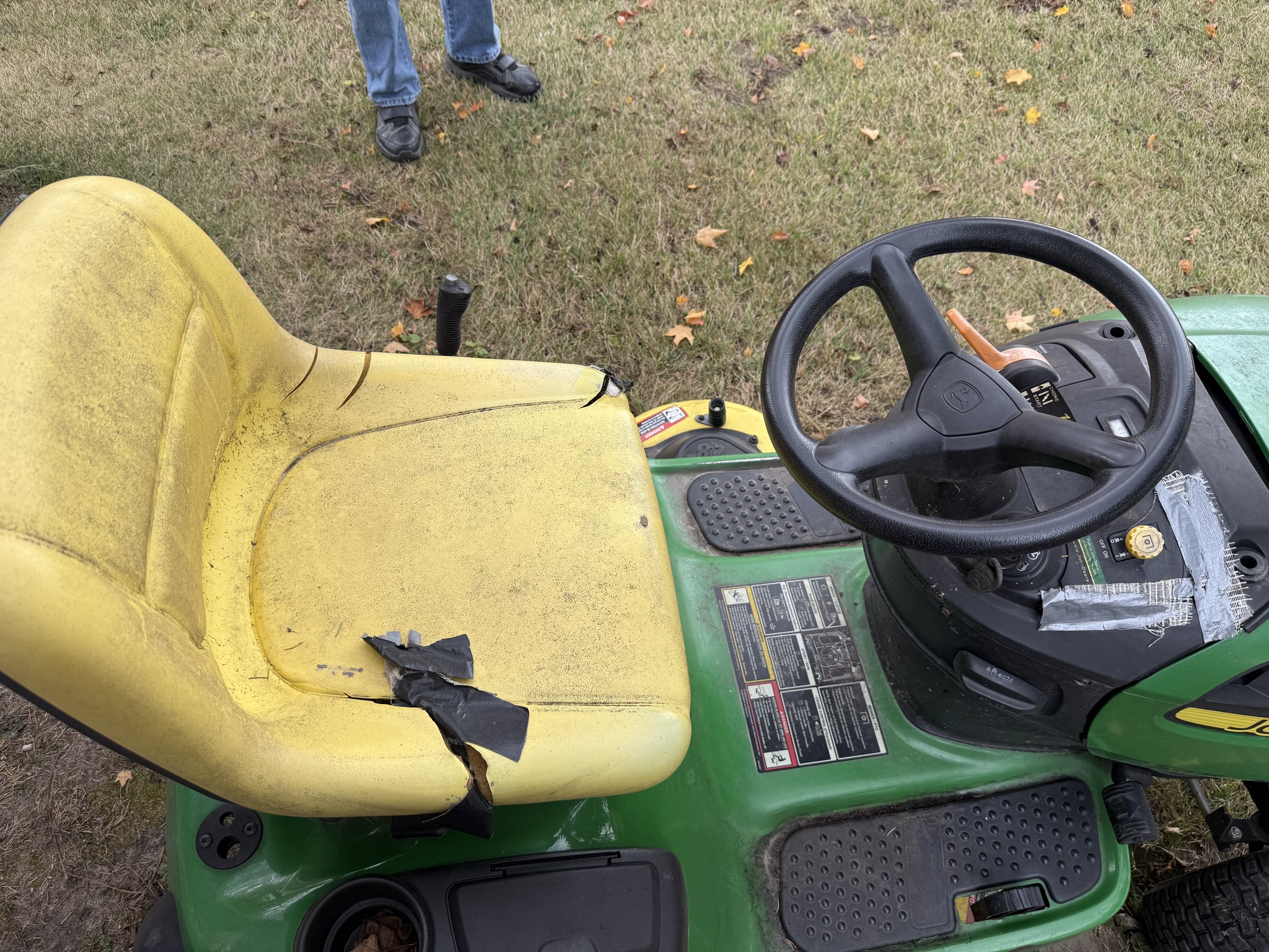 2017 John Deere D140 Image 3