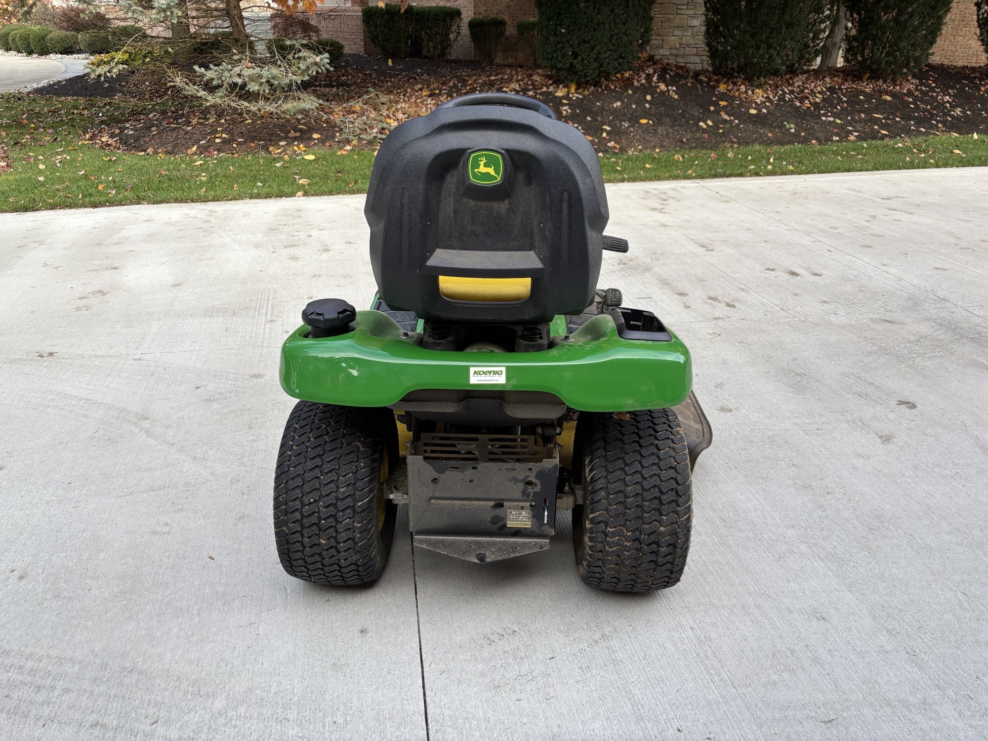 Used 2020 John Deere X350 Lawn & Garden Tractors at Koenig Equipment in Lebanon, OH - PhotoXL4