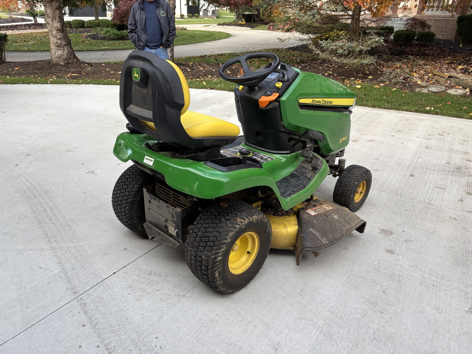 Used 2020 John Deere X350 Lawn & Garden Tractors at Koenig Equipment in Lebanon, OH - PhotoXL5