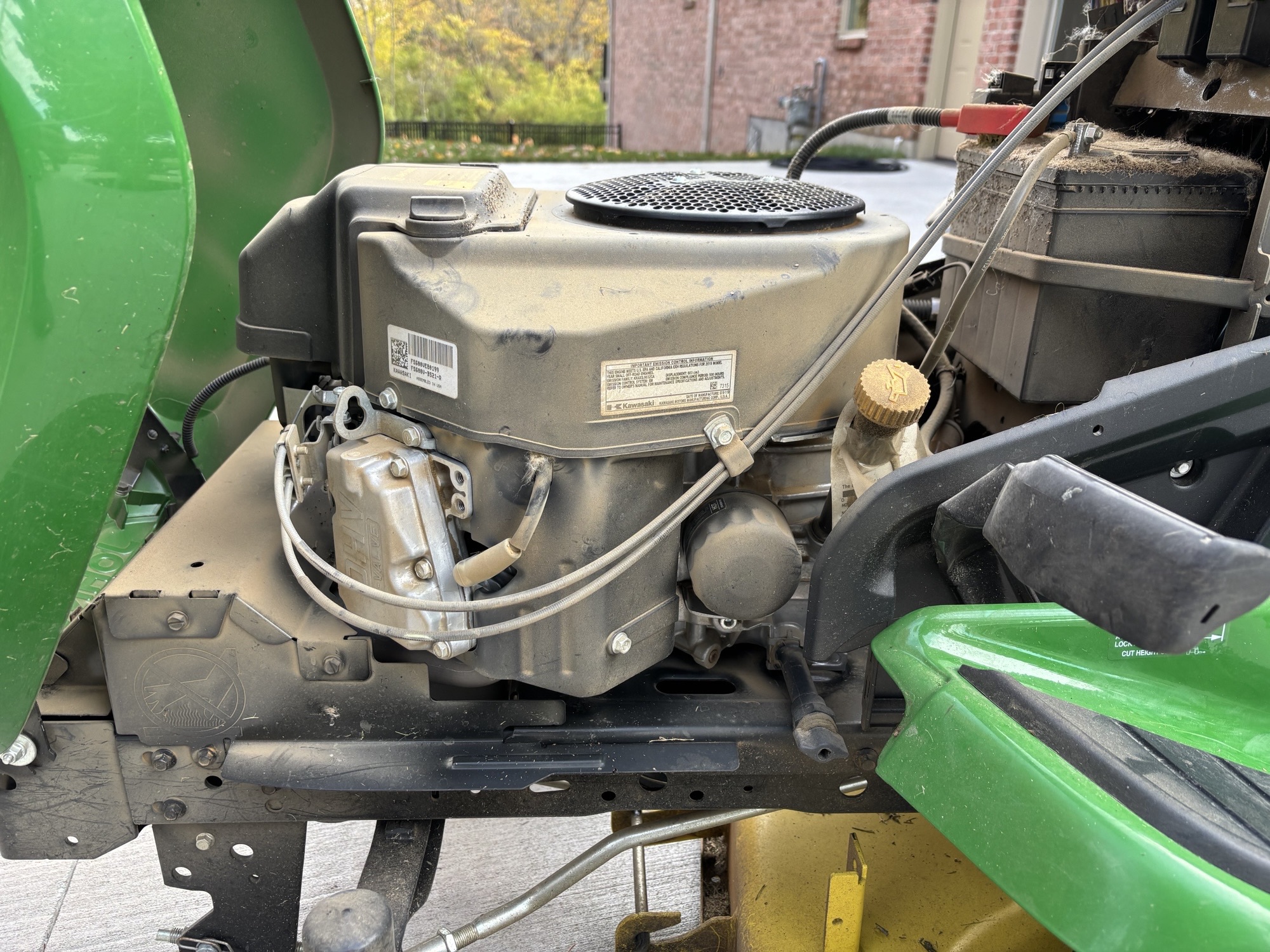 Used 2020 John Deere X350 Lawn & Garden Tractors at Koenig Equipment in Lebanon, OH - PhotoXL8