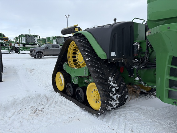 Used 2025 John Deere 9RX 590 Track Tractors at Horizon Ag & Turf in Edmonton West, AB - Photo5
