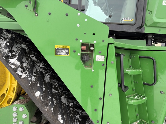 Used 2025 John Deere 9RX 590 Track Tractors at Horizon Ag & Turf in Edmonton West, AB - Photo14