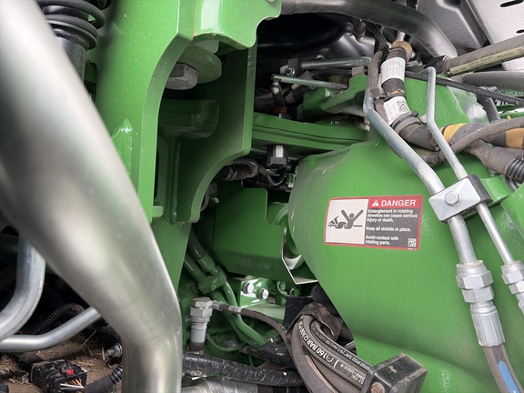 Used 2025 John Deere 9RX 590 Track Tractors at Horizon Ag & Turf in Edmonton West, AB - Photo17