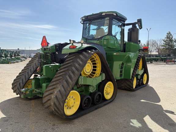Used 2025 John Deere 9RX 590 Track Tractors at Horizon Ag & Turf in Edmonton West, AB - Photo4
