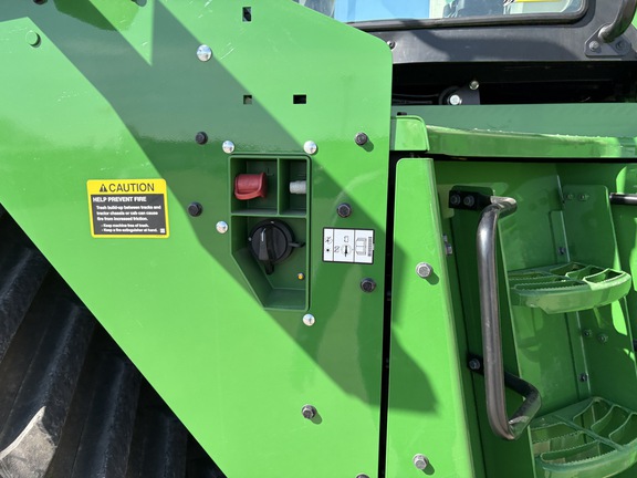 Used 2025 John Deere 9RX 590 Track Tractors at Horizon Ag & Turf in Edmonton West, AB - Photo8