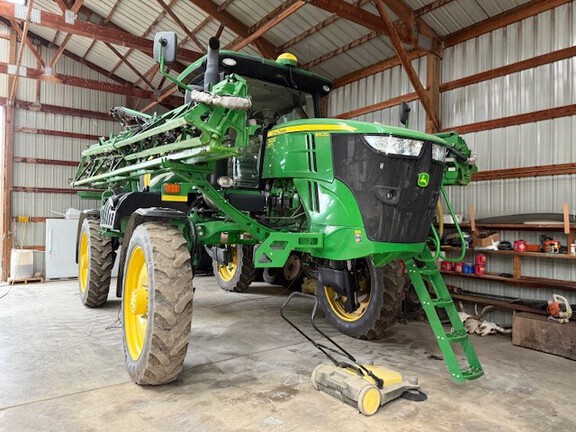 Photo of 2018 John Deere R4030