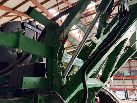 Photo of 2018 John Deere R4030