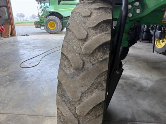 Photo of 2018 John Deere R4030