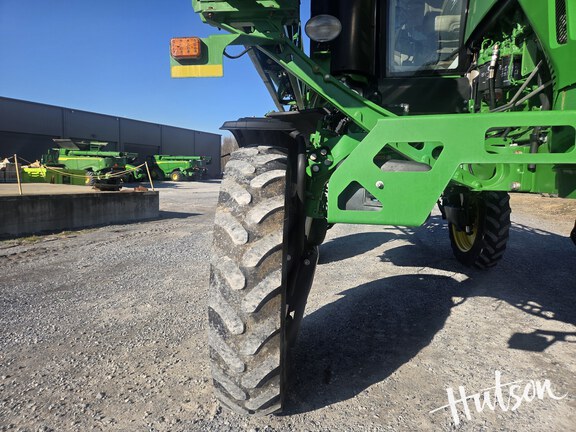 Photo of 2018 John Deere R4030