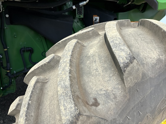 Used 2025 John Deere S7 900 Combines at Horizon Ag & Turf in Lloydminster, AB - Photo17