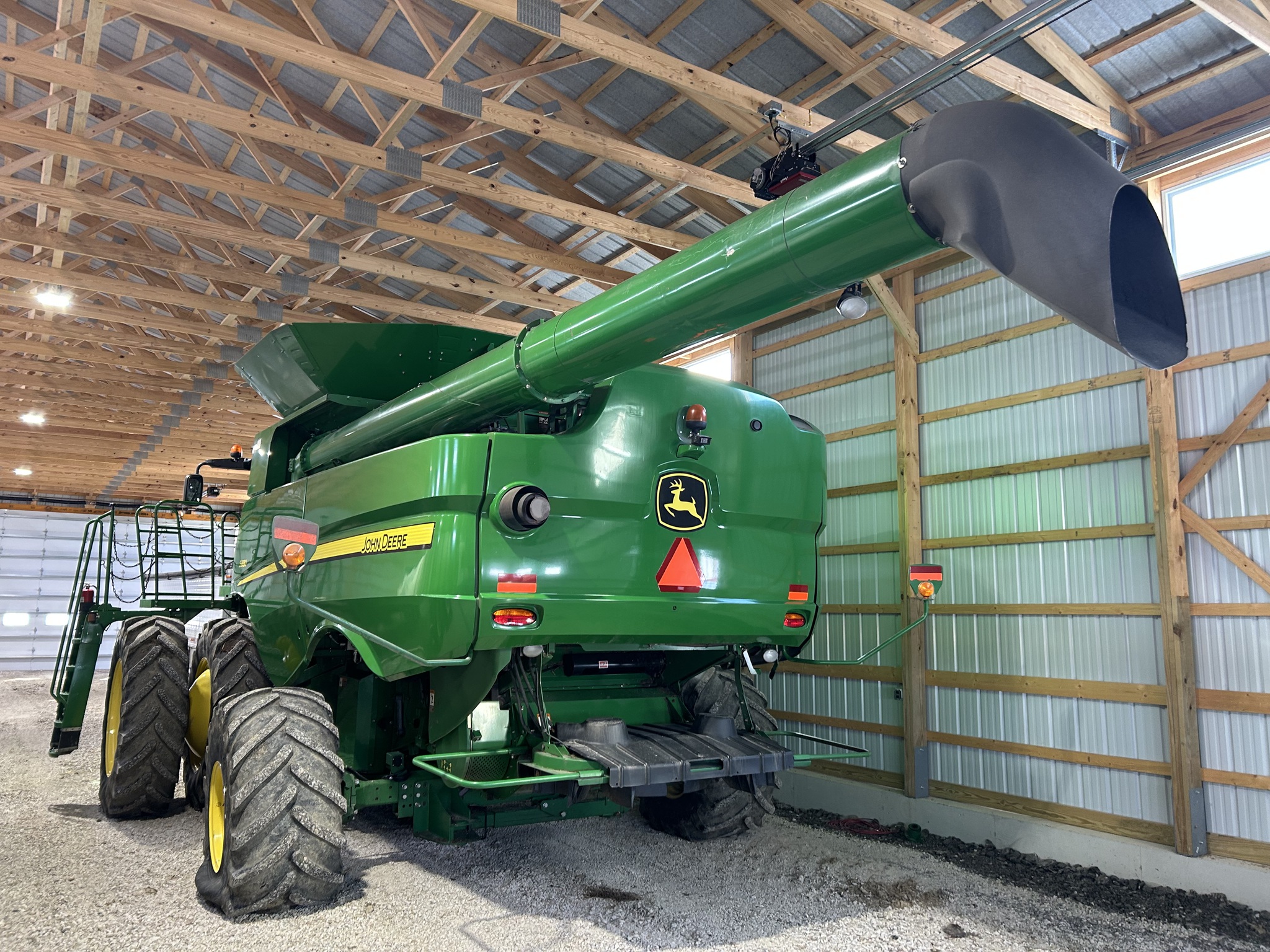 2013 John Deere S680 Image 7