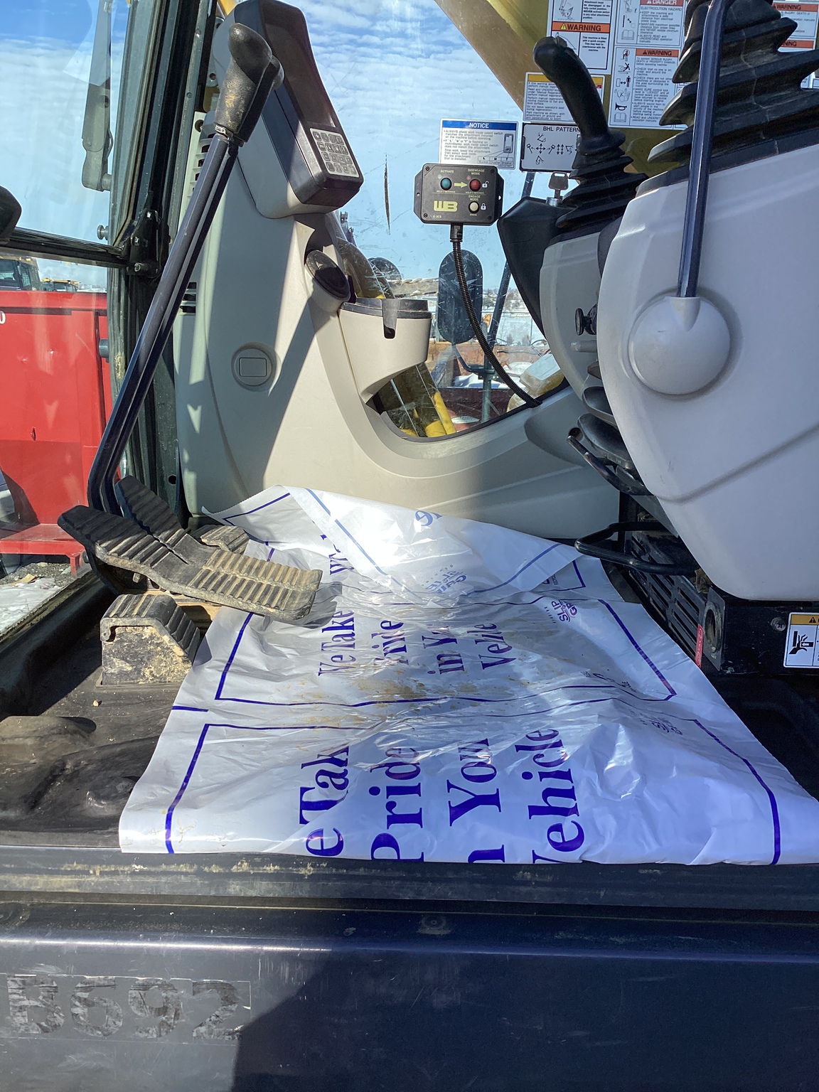 2021 Kobelco SK210LC-10 Image 14