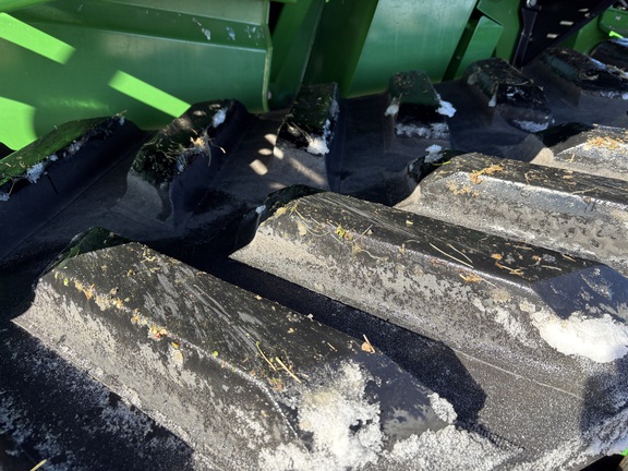 2025 John Deere 9RT 590 - Photo8