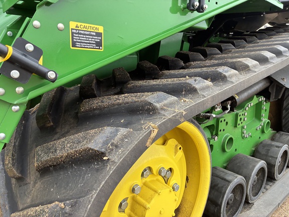 2025 John Deere 9RT 590 - Photo11