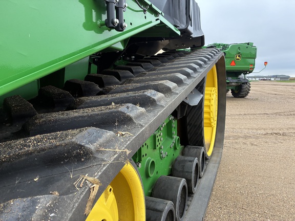2025 John Deere 9RT 590 - Photo12