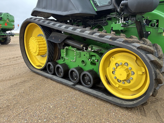 2025 John Deere 9RT 590 - Photo14