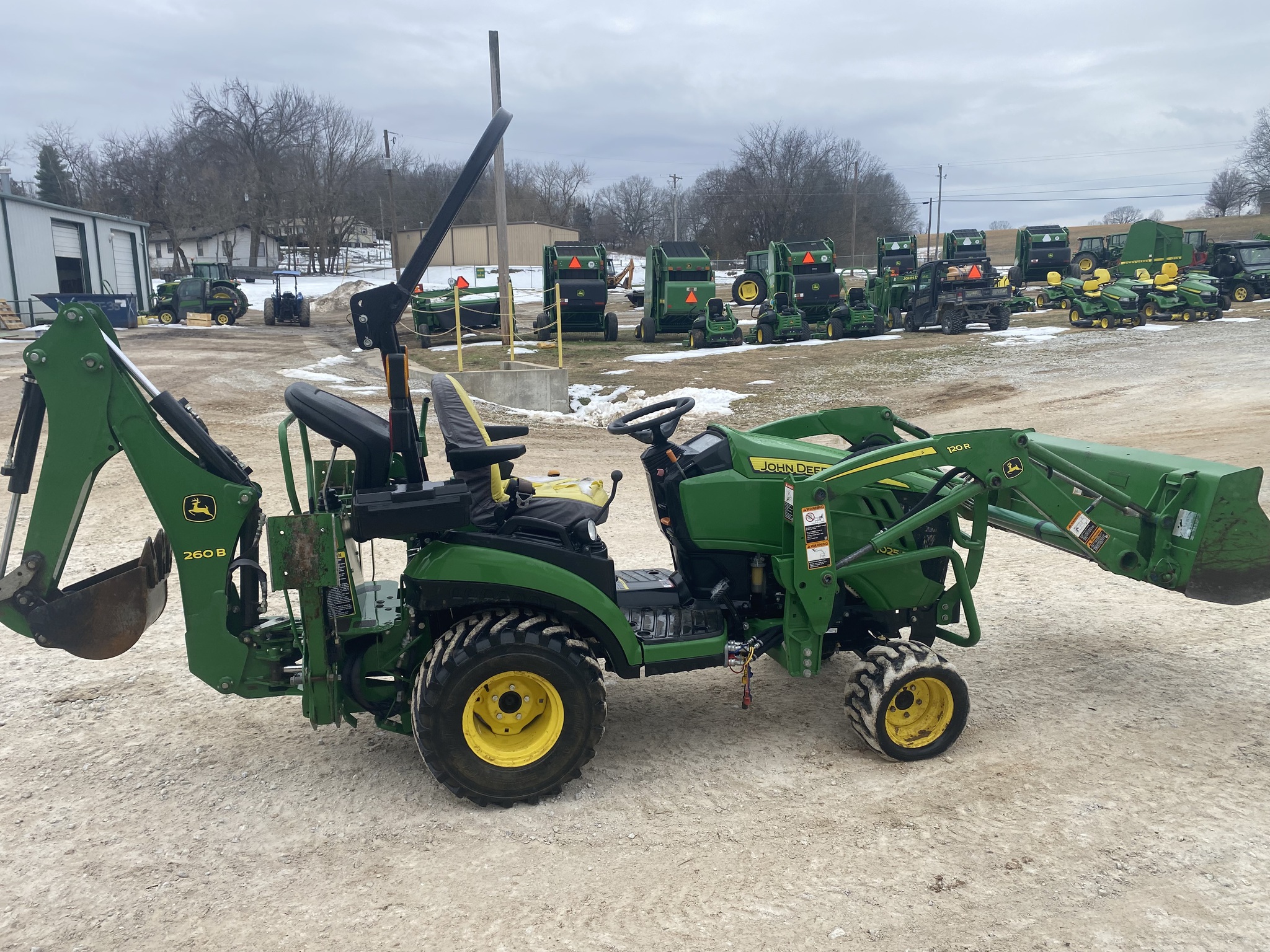  2019 John Deere 1025R at Heritage Tractor in Harrison, AR