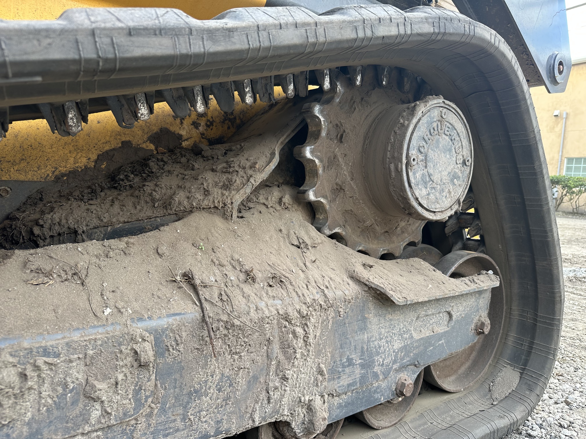 2021 John Deere 333G Image 7