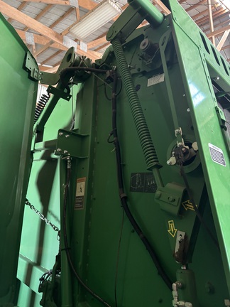 2021 John Deere 560M - Photo8