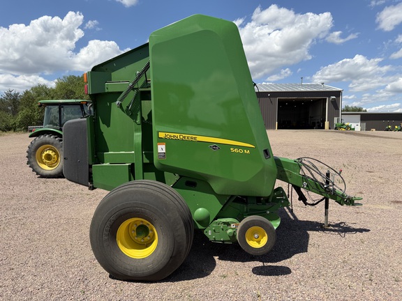 2021 John Deere 560M - Photo2