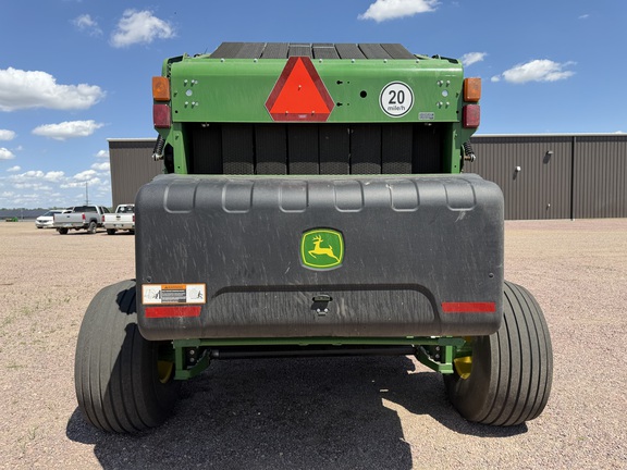 2021 John Deere 560M - Photo4
