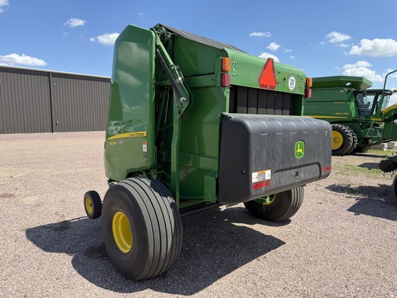 2021 John Deere 560M - Photo5
