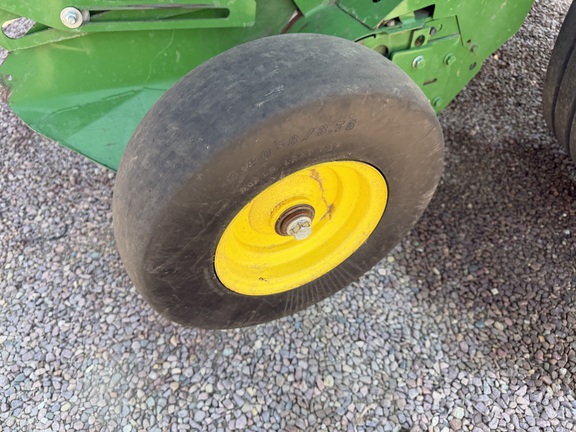 2021 John Deere 560M - Photo10