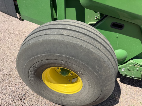 2021 John Deere 560M - Photo13