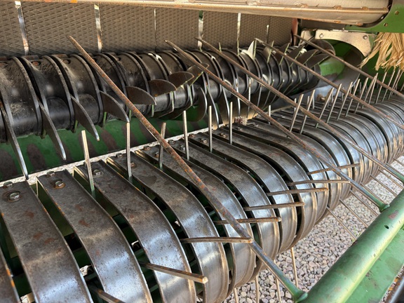 2021 John Deere 560M - Photo24